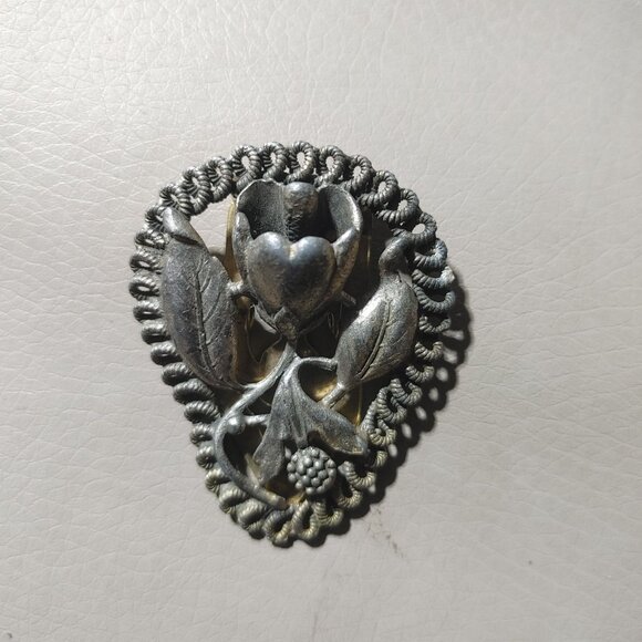 Victorian Vintage Tulip Style Floral Flower Dress Clip  Shoe Scarf Silver Tone - Picture 8 of 9